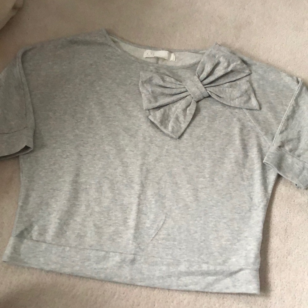 Forever 21 bow top!